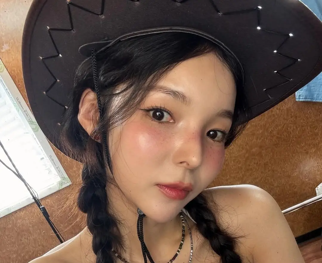 ▲《嫉妒的化身》、《玩什麼好呢》的朴真珠（又譯：朴昣奏），宣布11月30日跟圈外男友結婚，粉絲又驚又喜。（圖／IG@jinjoo1224）