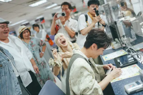 ▲Lulu黃路梓茵、陳漢典10/20登記結婚（圖／天地合娛樂&民間友人提供）