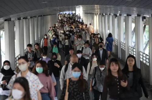 泰國擬延後退休至65歲　年長者多贊成、年輕族群憂「飯碗不保」
