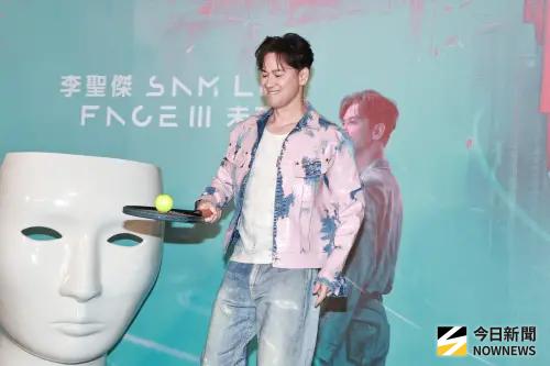 ▲李聖傑（如圖）期許自己在台北小巨蛋演唱會場上，能有腹肌亮相。（圖／記者吳翊緁攝影）