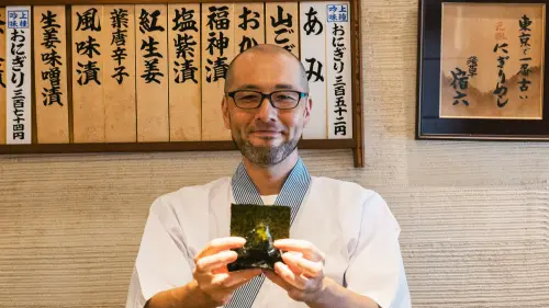 東京最老「宿六飯糰」來台！廚藝教室快閃：主廚教學捏製、免費吃
