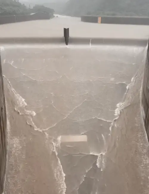 豪雨炸北台灣！員山子今年首次分洪　是誰的政績？網掀兩派論戰
