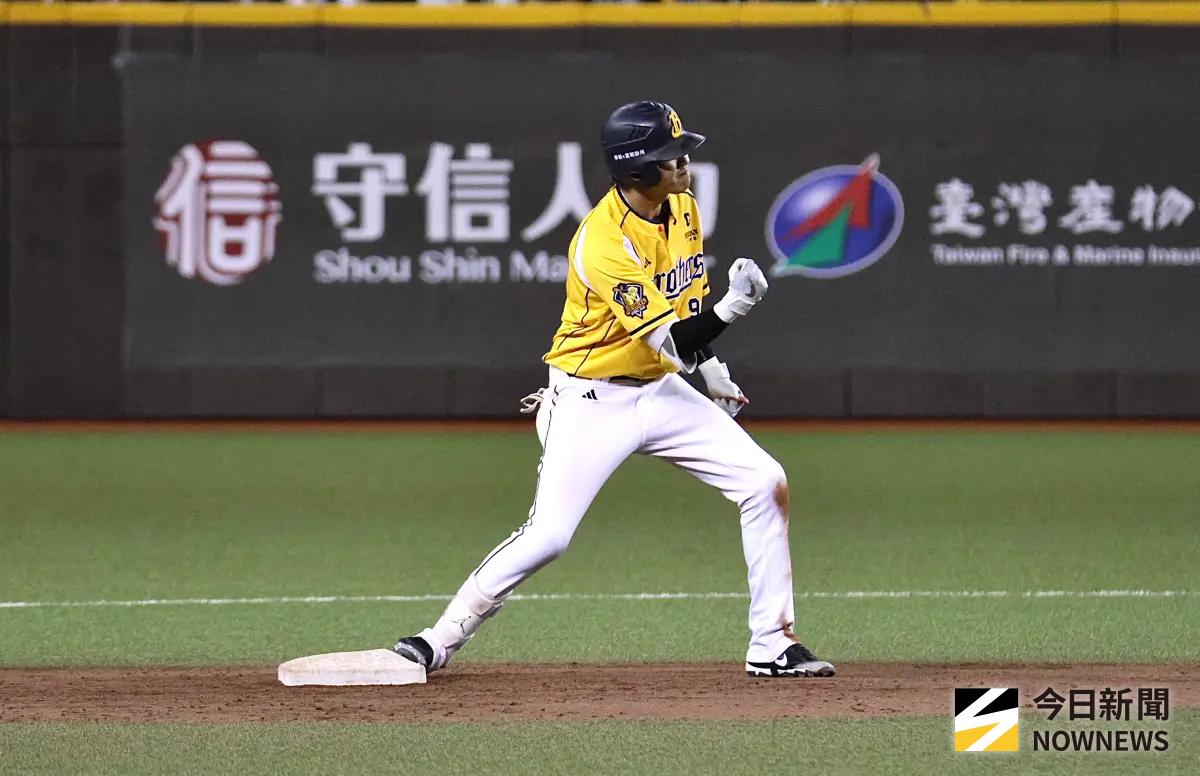 ▲中信兄弟在台灣大賽吞下2連敗，今日交手樂天桃猿將力拚止敗。（圖／記者朱永強攝 ,2025.10.19）