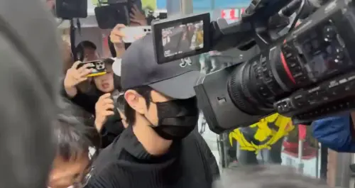 ▲藝人閃兵案持續延燒，稍早棒棒堂小杰（廖允杰）遭檢警拘提到案。（圖／翻攝畫面）