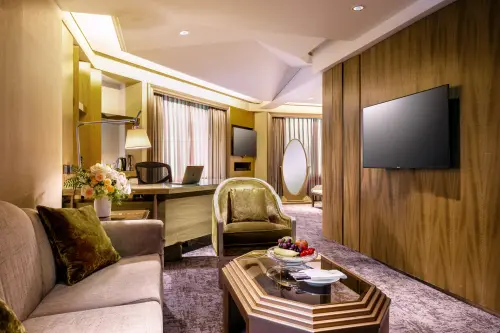 ▲台北亞都麗緻大飯店「米其林雙星饗宴-景隅套房」，獨家摘星美食住宿體驗，能一次吃到兩家米其林餐廳。（圖／台北亞都麗緻提供）