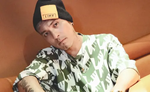 MP嘎嘎去哪了？昔疑與安心亞地下情、擁吻寶兒遭退團　40歲現況曝
