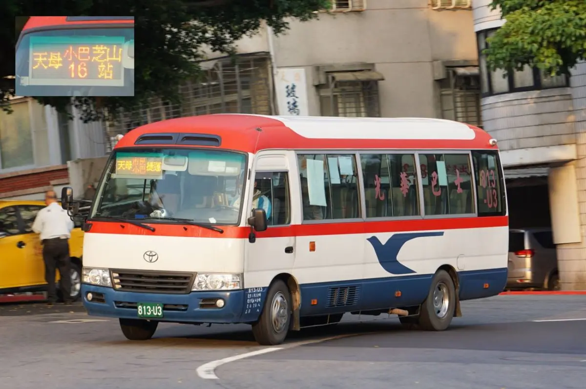 ▲北市各河堤疏散門及越堤道路關閉，4公車調整行駛路線。圖為台北市市民小巴11線。（示意圖／暢行台北公車客運資訊站）