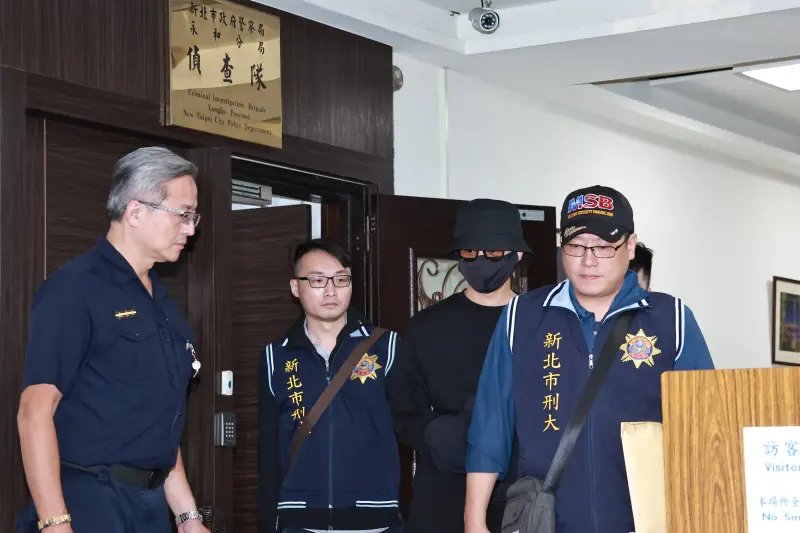 神預言通告？修杰楷「同框陳柏霖」畫面被挖　網酸爆：一起被抓