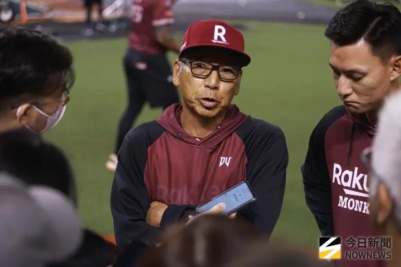 ▲樂天桃猿前總教練古久保健二，本季帶領球隊在季後賽、台灣大賽演出「下剋上」，奪下隊史第8冠、集團史首冠。（圖／記者葉政勳攝 ,2025.10.21）