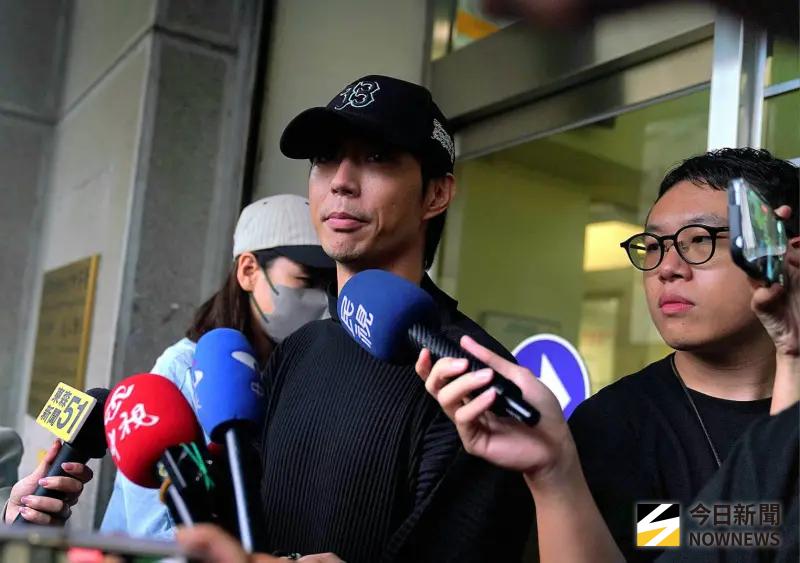 影／「年輕時犯錯跟大家道歉」　棒棒堂小杰閃兵35萬交保