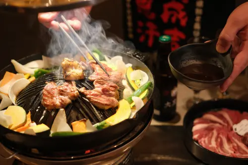 ▲北海道烤羊肉名店「成吉思汗大黑屋」來台。（圖／成吉思汗大黑屋提供）