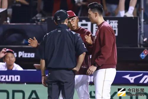 影／台灣大賽G3關鍵判決！兄弟為何挑戰成功？古久保教練出來抗議
