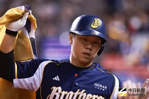 ▲中信兄弟在季後挑戰賽生死戰敲出16支安打，張仁瑋、詹子賢（圖）接連開轟，火力有望延續到台灣大賽。（圖／記者葉政勳攝）