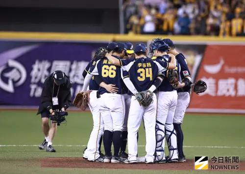 ▲中華職棒總冠軍賽game3中信兄弟以2:0擊敗樂天桃猿。（圖／記者葉政勳攝 ,2025.10.21）