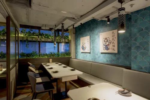 ▲刁民酸菜魚「桃園站前店」擁有全台最大14人包廂。（圖／刁民酸菜魚提供）