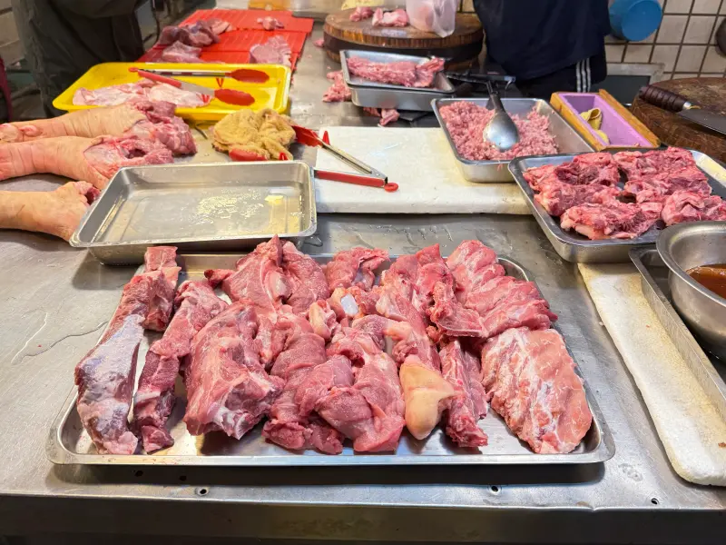豬肉解封了！「怎麼挑、要洗嗎、順紋還逆紋切、如何保存」一次看