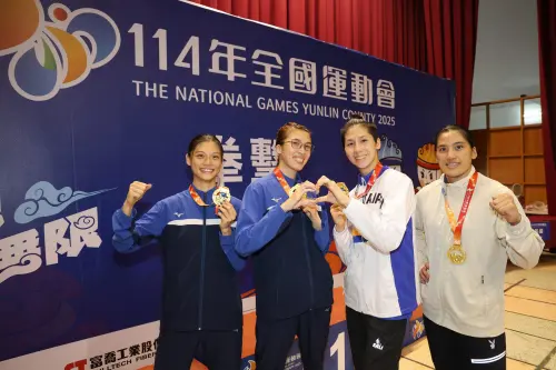 ▲第114年全國運動會拳擊項目今（21）日在雲林二崙國中進入最高潮，「拳擊四金釵」林郁婷、黃筱雯、吳詩儀、陳念琴在各自量級決賽中全數奪金。（圖／全運會提供）