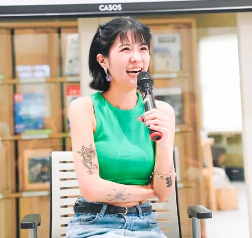 AYO (AYO, Instagram photo)