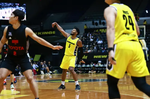 ▲決勝節傑登與桑尼聯手帶動進攻節奏，但對手命中率依舊驚人，最終國王無力逆轉，以89：107飲恨。（圖／新北國王提供）