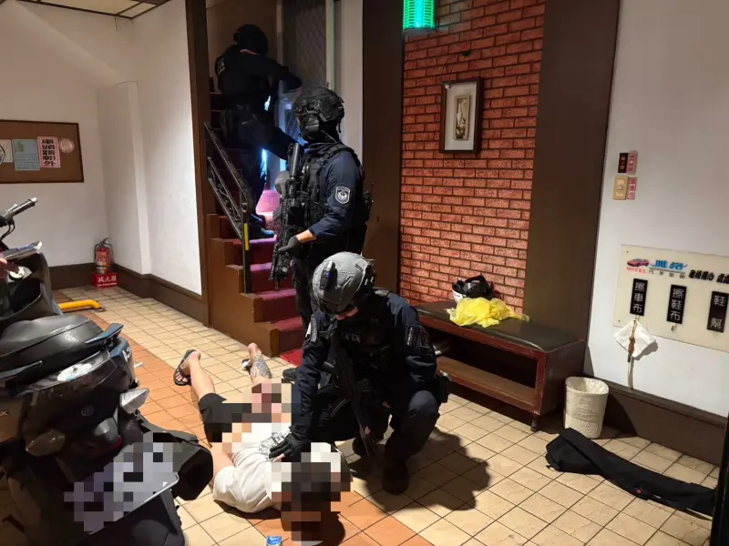 ▲新北市新莊區昨（22日）晚間8時許發生一起槍擊案，導致41歲李姓男子中槍身亡。（圖／翻攝畫面）