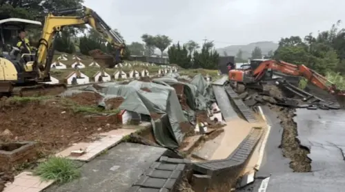 豪雨狂襲桃園蘆竹生命紀念園區！路基掏空釀5墓碑毀損、棺木外露
