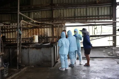 ▲相關廚餘收受業者即日起停止收受外縣市廚餘，以降低跨區感染風險。（圖／屏東縣府提供）