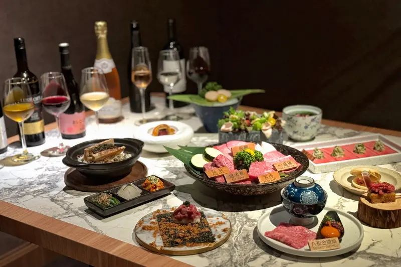 ▲被封為燒肉界的勞斯萊斯的「八和和牛燒肉」，主打日本三大和牛「近江牛」，多年獲米其林餐盤推薦，10月29日開設台中分店，還融合台中人熟悉的麻薏、東泉辣椒醬入菜。（圖／記者葉盛耀攝）