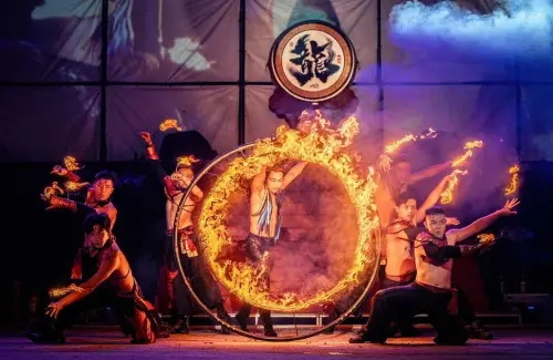 ▲今日開幕式，將有即將成真火舞團，以火焰與節奏打造磅礡大秀《焰環行者：時空裂縫的召喚》。（圖／高雄市海洋局提供）