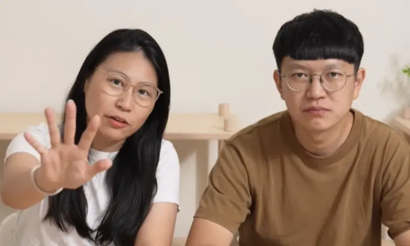 ▲YTR好味小姐近期人設翻車，阿斷（右）自爆撿屍老婆脆脆（左），還喊「合法撿屍」挨轟，事實上好味小姐2016年組三人團體以養貓起家，在YouTube上有140萬訂閱。（圖／好味小姐腦波弱 YouTube）