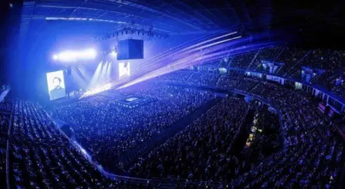 ▲Galaxy Resorts主辦王嘉爾演唱會，兩場共吸引超過2萬4千名觀眾。（圖／翻攝自Galaxy Resorts Thailand）