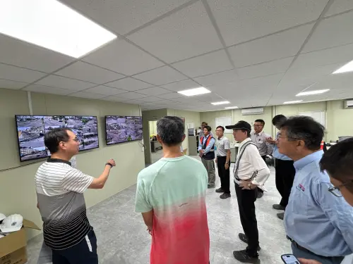 高捷局長視察捷運黃線　吳嘉昌：工安無假期
