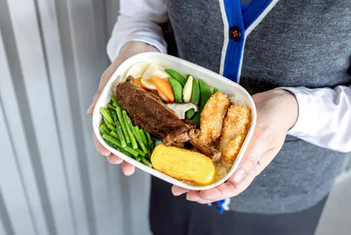 ▲台鐵公司推出「饗味山海便當，將賣到10月26日。（圖／取自國營臺灣鐵路股份有限公司臉書）