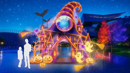 ▲萬聖魔幻城堡是一座能量與魔法交織的裝置，尖塔上是個魔法帽造型。（圖／翻攝桃園萬聖城官網）