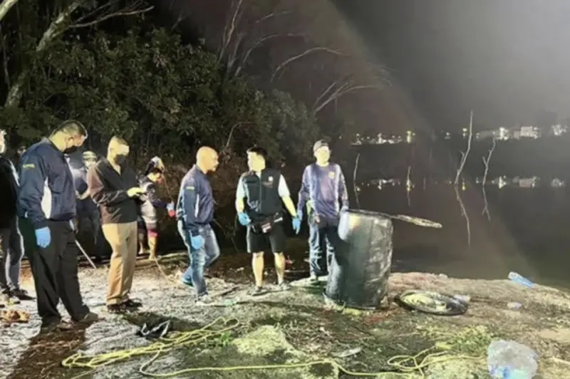 ▲泰國警方在春武里府破獲韓籍犯罪集團，成功救出遭綁架的韓國男子。(圖/曼谷郵報)