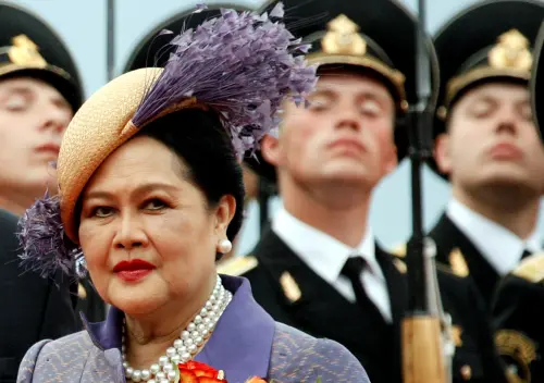 泰國王太后詩麗吉辭世！外媒提醒這點：否則恐觸及冒犯君主罪

