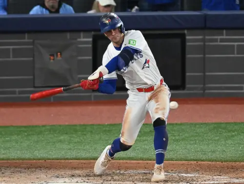 ▲賽後接受日媒NHK訪問時，打回致勝分的克萊門特表示：「當時沒有特別去注意滿壘的情況，只專注於自己的打擊。後面還有優秀的打者，我希望能把球順利傳給隊友。」（圖／美聯社／達志影像）