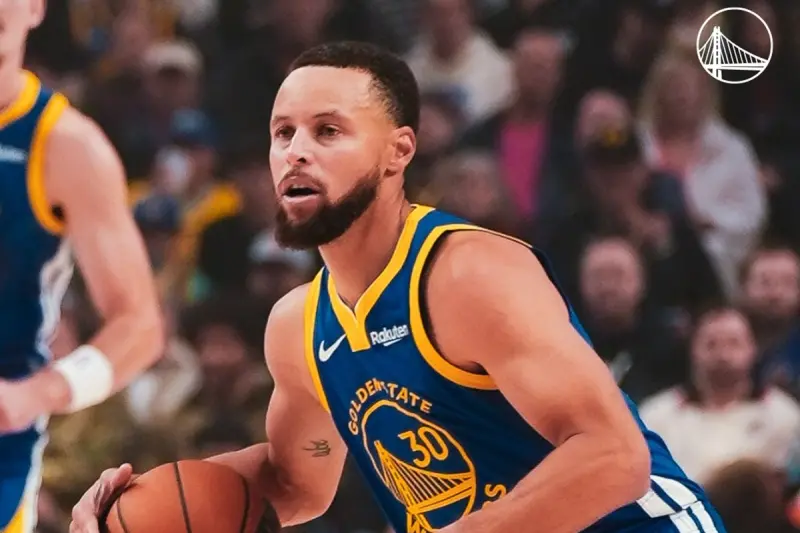 ▲美國職籃2025-26例行賽將於台灣時間11月2日繼續進行，該日有6場比賽，金州勇士將對上印第安納溜馬隊，勇士被看好能夠大比分勝出，ｓ拿下賽季第5勝。（圖／取自金州勇士X）