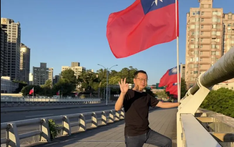 ▲國民黨立委羅智強表示，如果沒有蔣中正總統和國民黨光復台灣、保衛台灣、建設台灣，解放軍早就渡海佔領。（圖／翻攝自羅智強臉書）