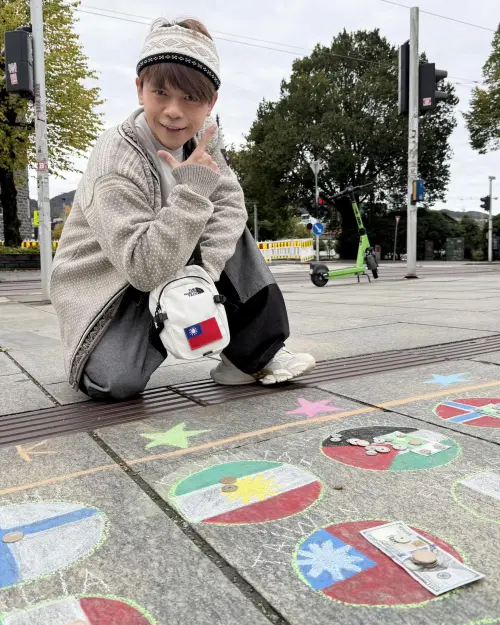 ▲蔡阿嘎十分驕傲兒子蔡桃貴品學兼優又懂事。（圖／翻攝自蔡阿嘎臉書）