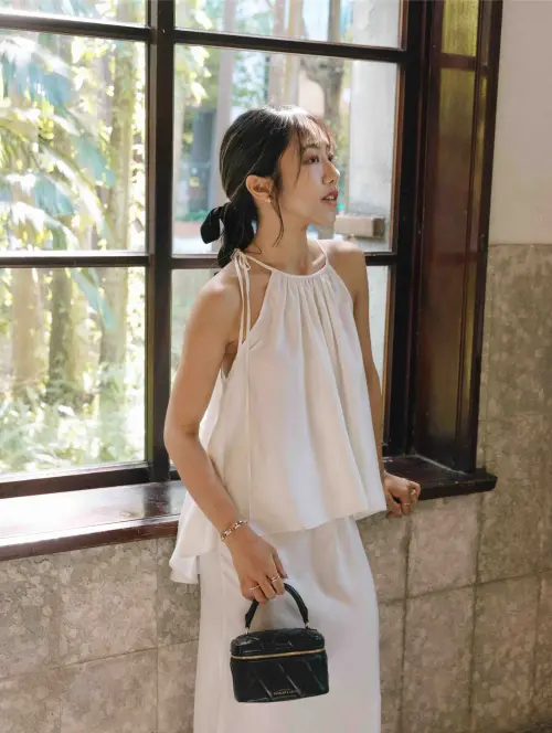 ▲蔡佩軒回到台北展開「人妻生活模式」。（圖／可瑞思國際娛樂提供）