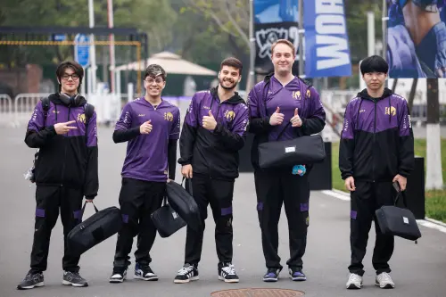 ▲來自巴西的VKS戰隊，在16強淘汰之後，教練也透露世界賽期間只有CFO願意與他們團練。（圖／LoL Esports flickr）