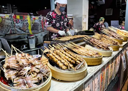 ▲總冠軍賽G4在樂天桃猿主場舉行，球迷進場踴躍，有機會締造滿場。(圖/記者廖聿偉攝)