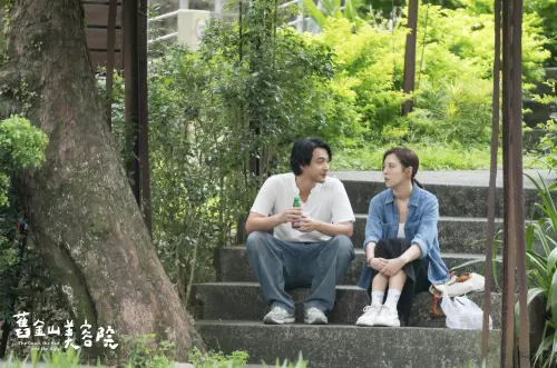 ▲劇中連晨翔（左）與劉品言是無話不談的好友。（圖／TVBS）