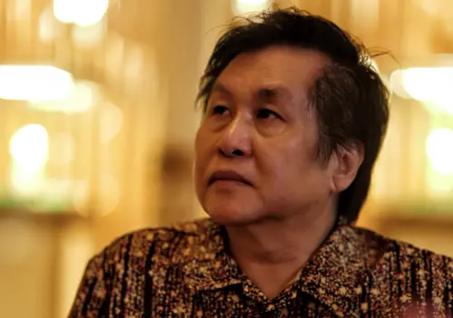 鄭智化登機畫面流出！不見連滾帶爬　粉絲狠批：為什麼要誇大其詞
