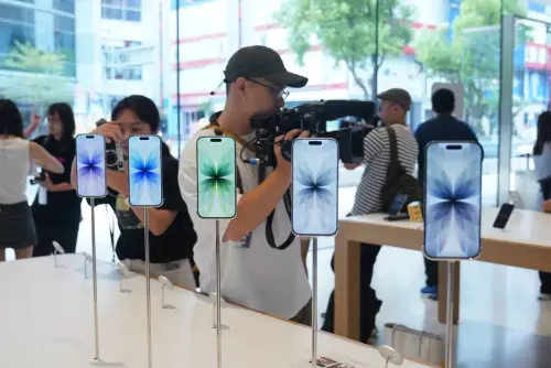 ▲蘋果新款iPhone每年都受到市場關注，但單、雙數型號並不能直接判斷升級幅度。（圖／NOWNEWS攝影中心）