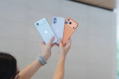 ▲iPhone 17、iPhone 17 Pro、iPhone Air。（圖／NOWNEWS攝影中心）