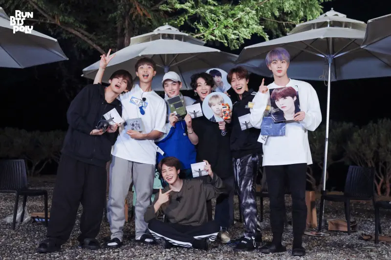 ▲BTS（防彈少年團）被《彭博社》爆出2026年3月推出新專輯，還要舉辦65場世界巡迴演唱會，依照他們2018至2019年的場次來看，有台灣場的機率非常高。（圖／X@BTS_official@bts_bighit）