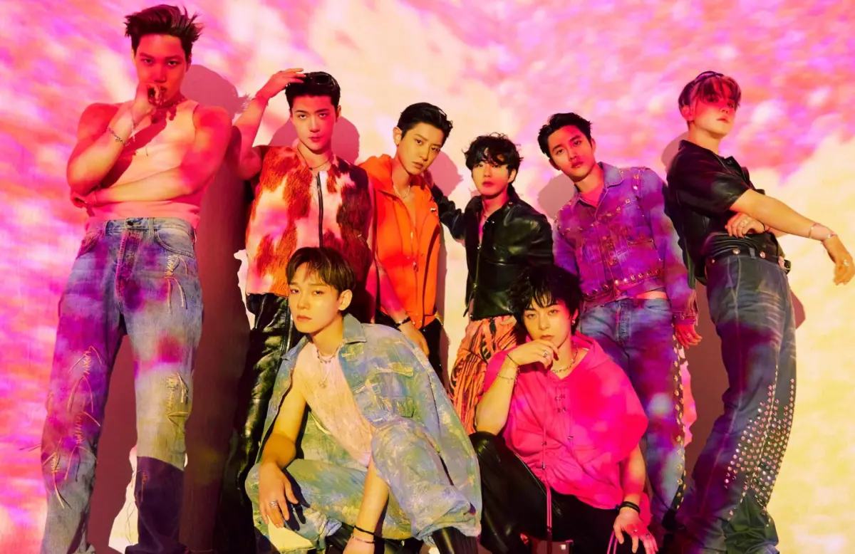 ▲EXO宣布12月回歸辦粉絲見面會，並將於明年推出全新專輯，但這次回歸僅有6人加入，其中還包含中國籍成員張藝興，讓不少粉絲大感意外。（圖／EXO官方X）