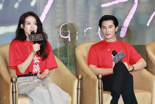 ▲舒淇（左）讚賞邱澤（右）出現在《女孩》的拍片現場已經百分之兩百入戲，邱澤則讚美舒淇劇本寫得好，文字很出色。（圖／記者吳翊緁攝）