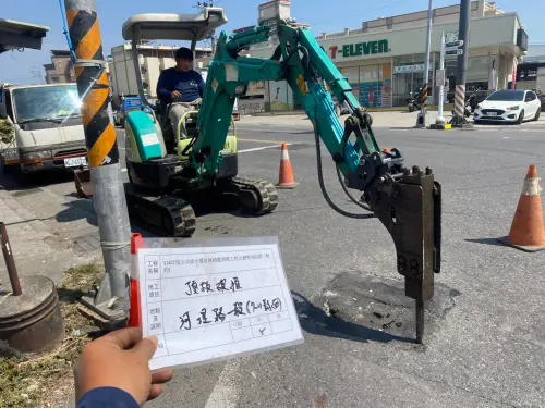 議員轉述路燈水溝蓋未處理　高市府：非事實均已處理完成
